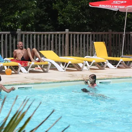 Holiday park Village De - La Cascade 3*