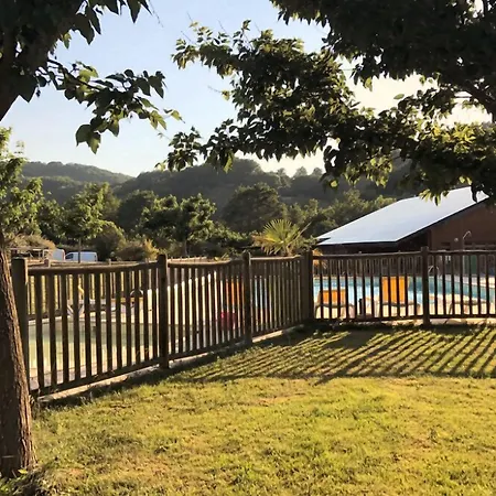 Village De - La Cascade Üdülőpark 3*