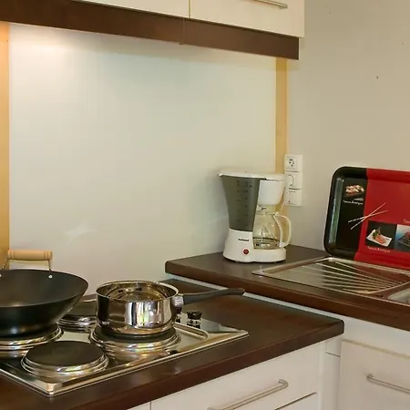 Village De - La Cascade Üdülőpark Sainte-Eulalie-d'Olt