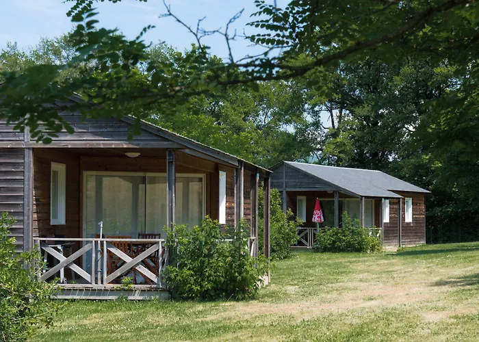 Village De - La Cascade 3*