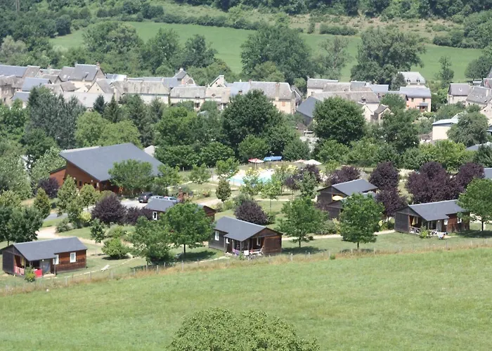 Village De - La Cascade 3*