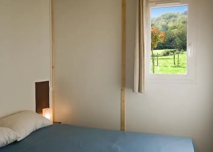 Village De - La Cascade Aldeamento Turístico Sainte-Eulalie-d'Olt