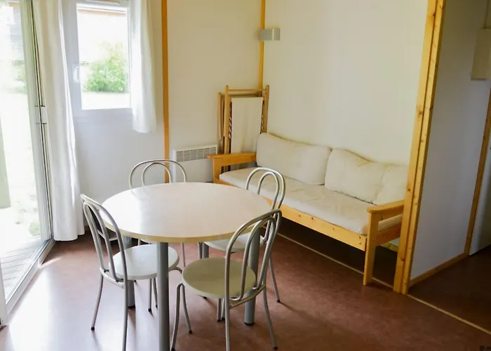 Village De - La Cascade 3*